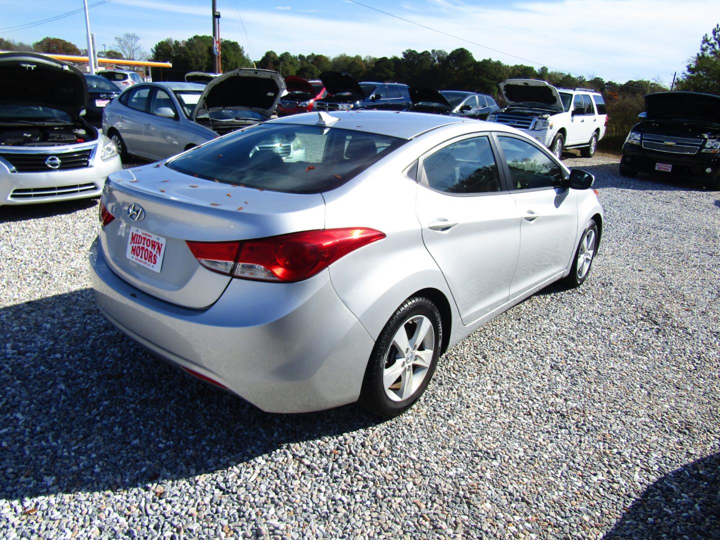 2012 Silver Hyundai Elantra GLS A/T (KMHDH4AE8CU) with an 1.8L L4 DOHC 16V engine, Automatic transmission, located at 15016 S Hwy 231, Midland City, AL, 36350, (334) 983-3001, 31.306210, -85.495277 - Photo#7